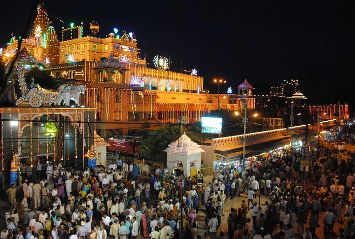 One day Agra Mathura Vrindavan tour