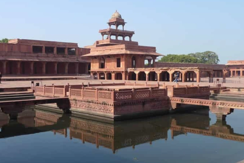 Taj Mahal Tour With Fatehpur Sikri By Car From Delhi
